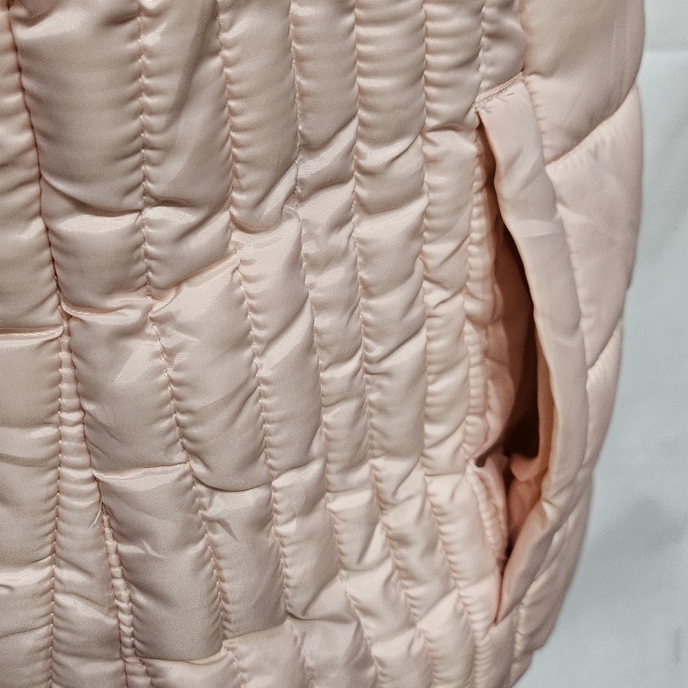 U.S. Polo Zip Up Puffer Vest Pale Pink 100% Polyester Size XL - Picture 4 of 8